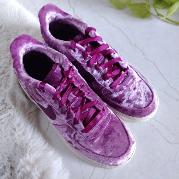 🔥𝐒𝐎𝐋𝐃 𝐎𝐔𝐓🔥 - Picture 3 of 10